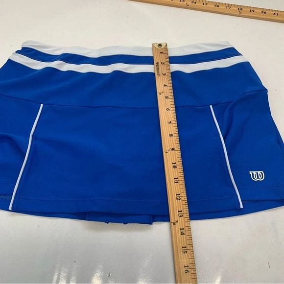 Wilson‎ Skirt Skort Large  Tennis Short Blue Pleat Pull On  Stretch Activewear - Picture 8 of 9